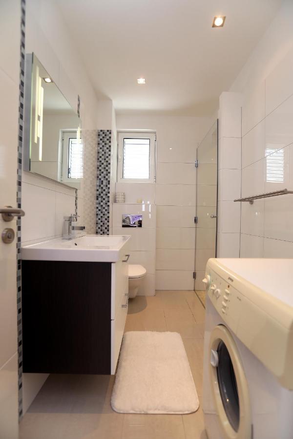 Apartments Vida โตรกีร์ ภายนอก รูปภาพ